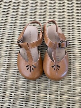 Old Navy Toddler Girls Brown T-Strap Clog Shoes